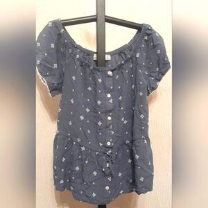 Abercrombie & Fitch Blue Short Sleeve, White Flower Print & Button Detail XSmall